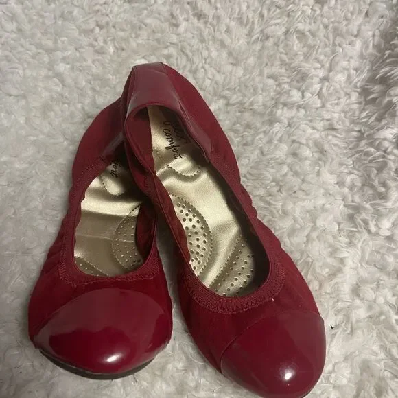 Dexflex Comfort Fabric & synthetic red patent slip on flats round toe SZ7.5 - Picture 4 of 9